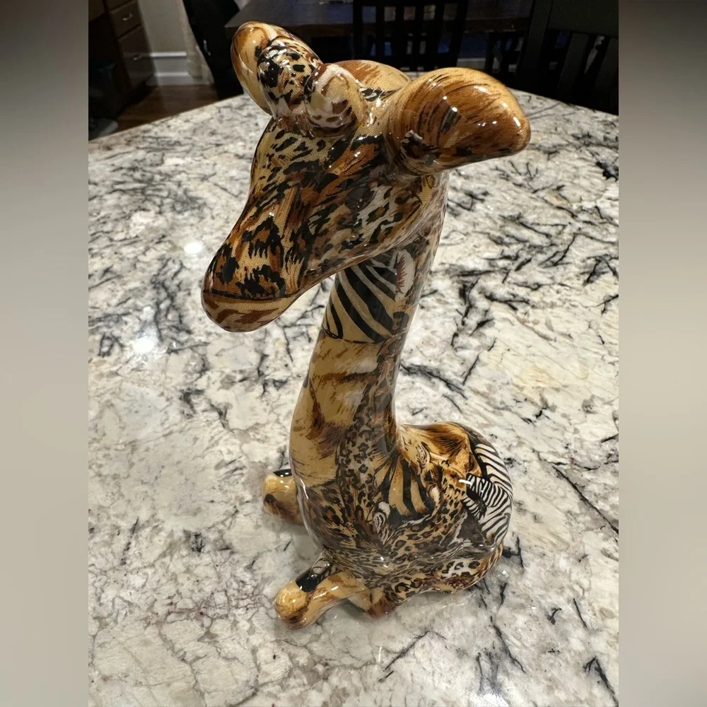 EUC La Vie Safari Decoupage Porcelain Elephant and Giraffe Figurine Set - Picture 7 of 11